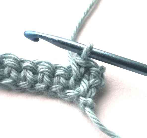 How to make center single crochet step 10