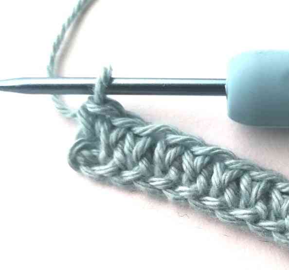 How to make center single crochet step 12
