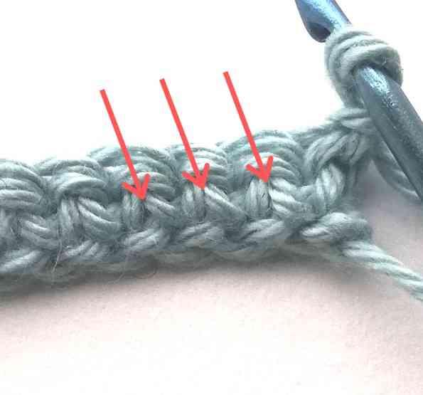 How to make center single crochet step 3