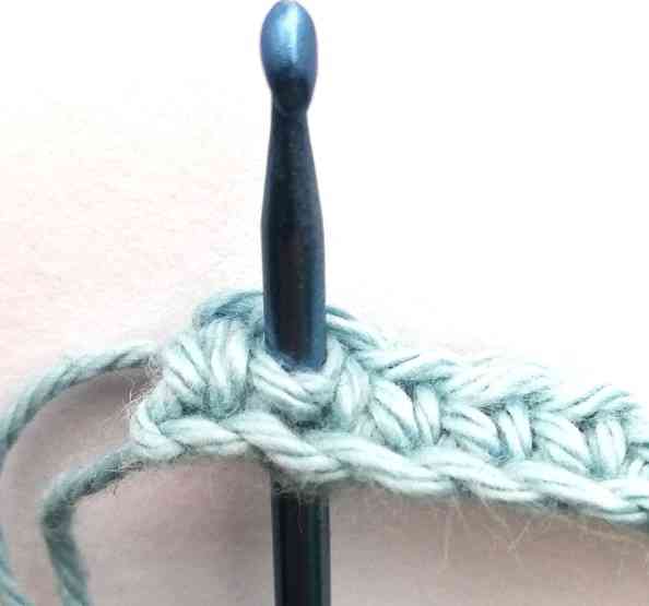 How to make center single crochet step 6
