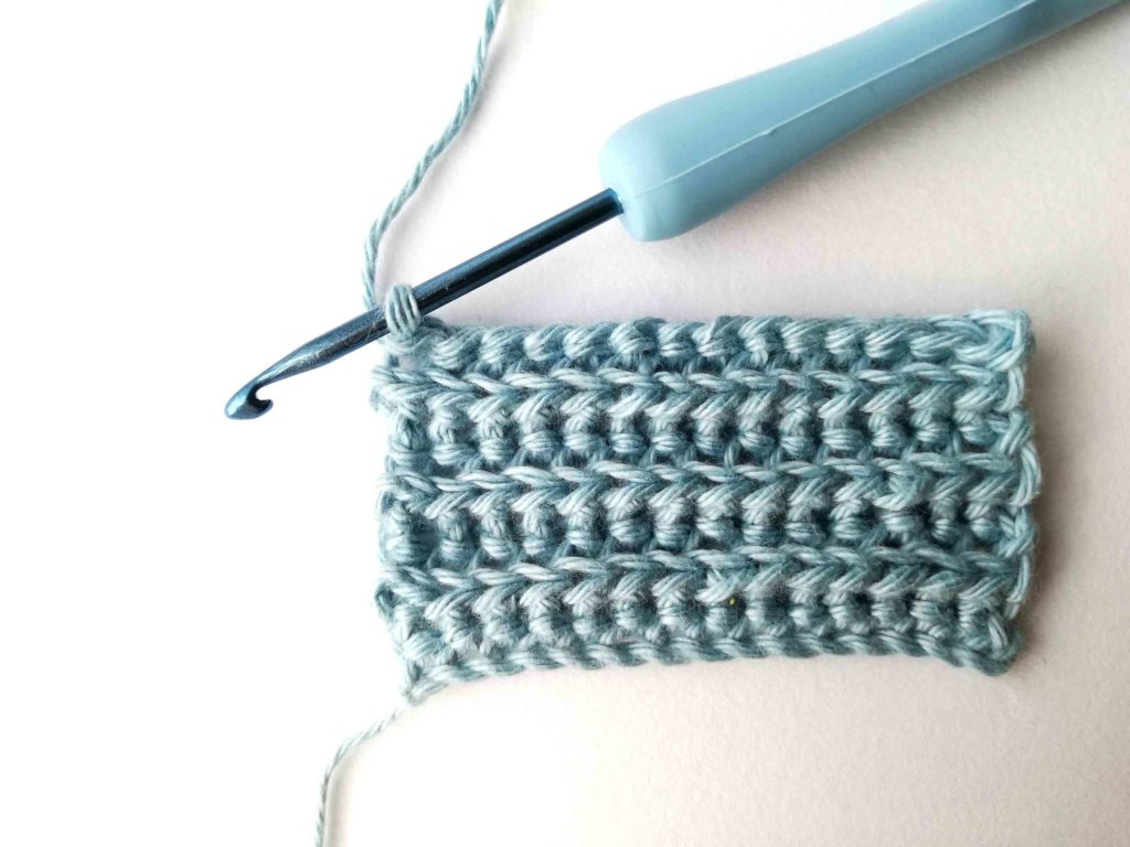 Half double crochet slip stitch back loop only (hdc-slst-blo) - Nordic Hook