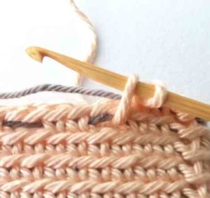 Tapestry crochet bag for glasses tutorial 16