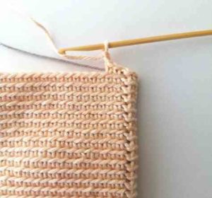 Tapestry crochet bag for glasses tutorial 9