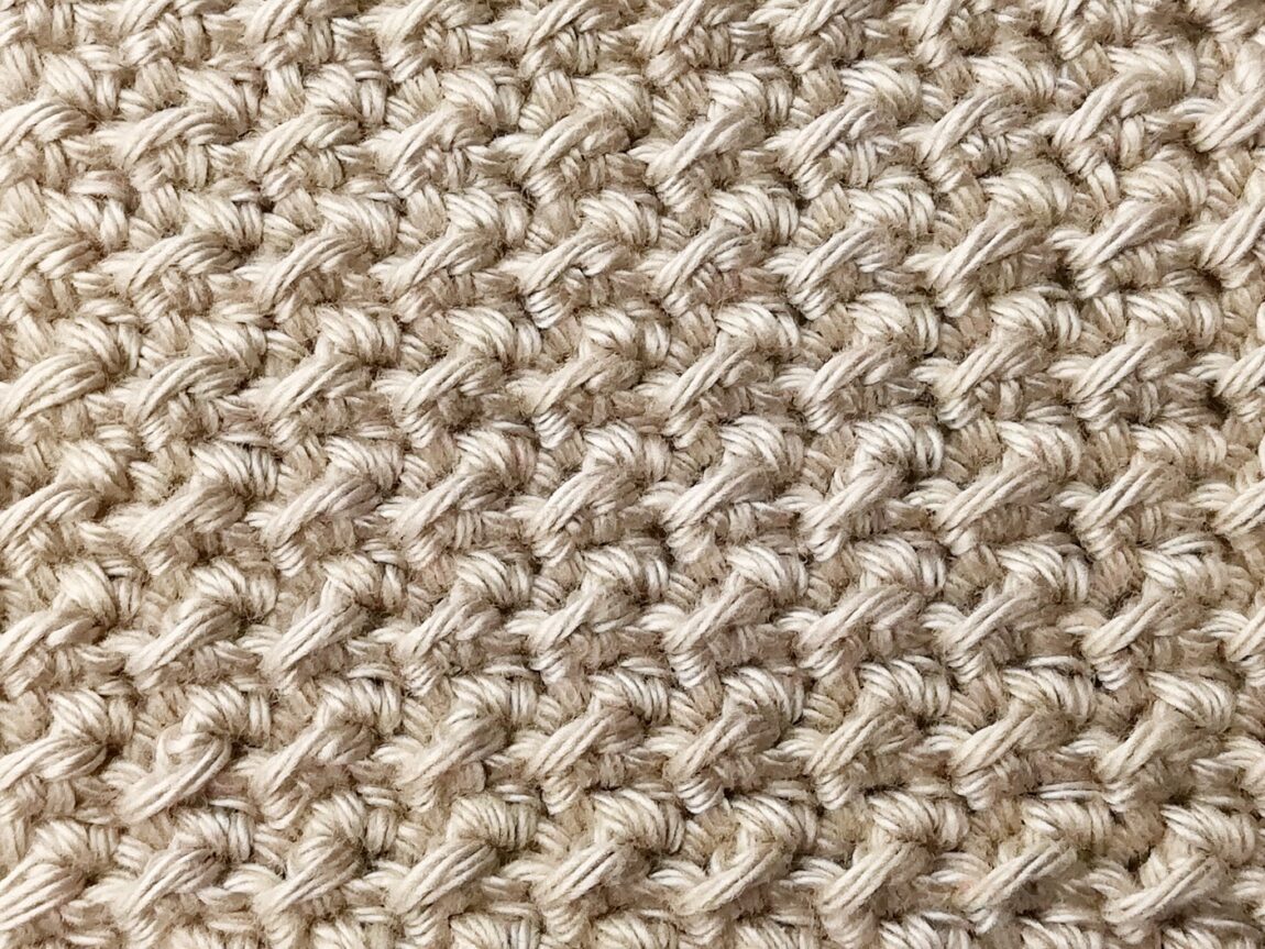 Crochet stitch tutorial: Crunch stitch