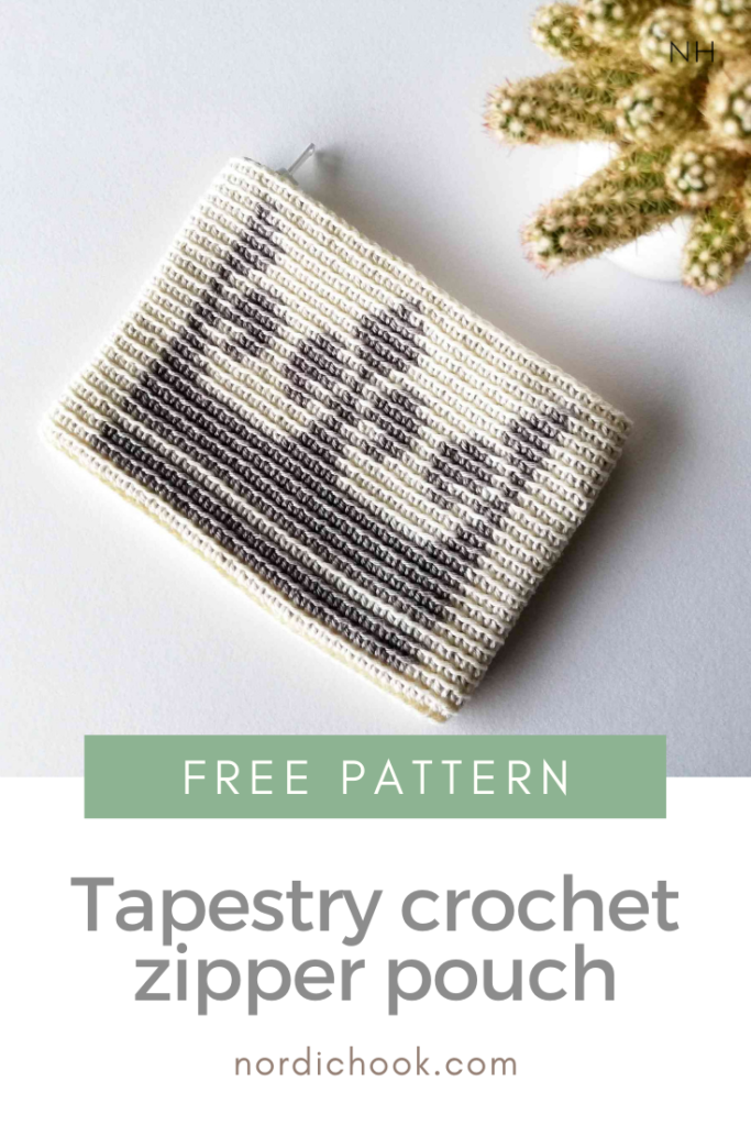 Tapestry crochet zipper pouch