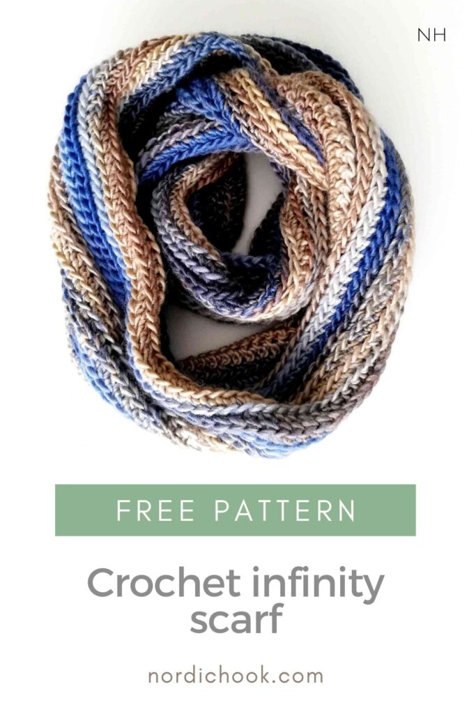 Crochet infinity scarf Calypso