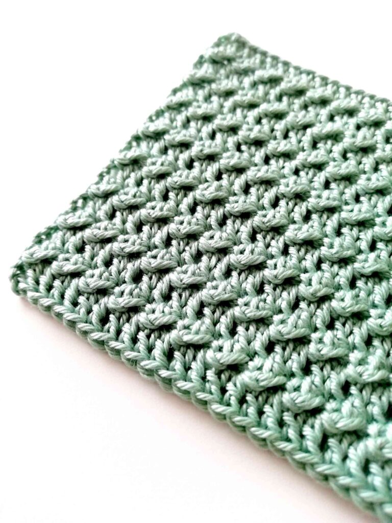 Free pattern: Crochet coaster floret