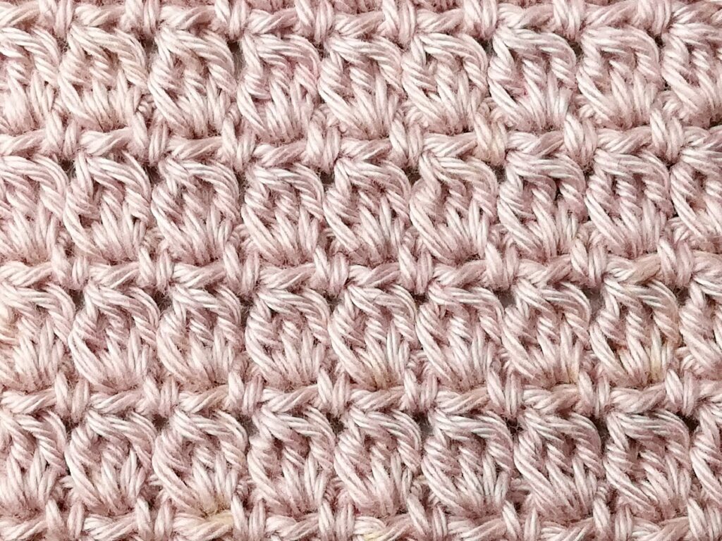 Crochet stitch tutorial: Cluster stitch