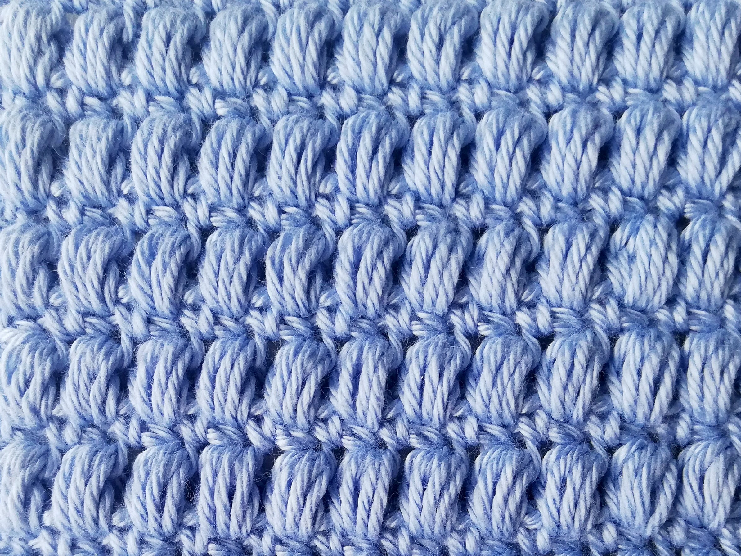 Aligned puff stitch