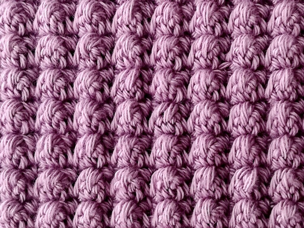 Crochet stitch tutorial: Even berry stitch