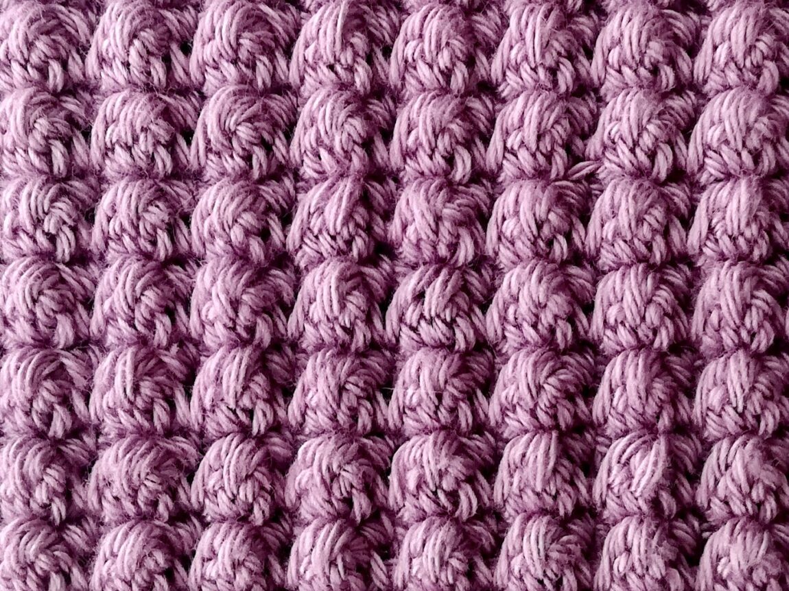 Crochet stitch tutorial: Even berry stitch