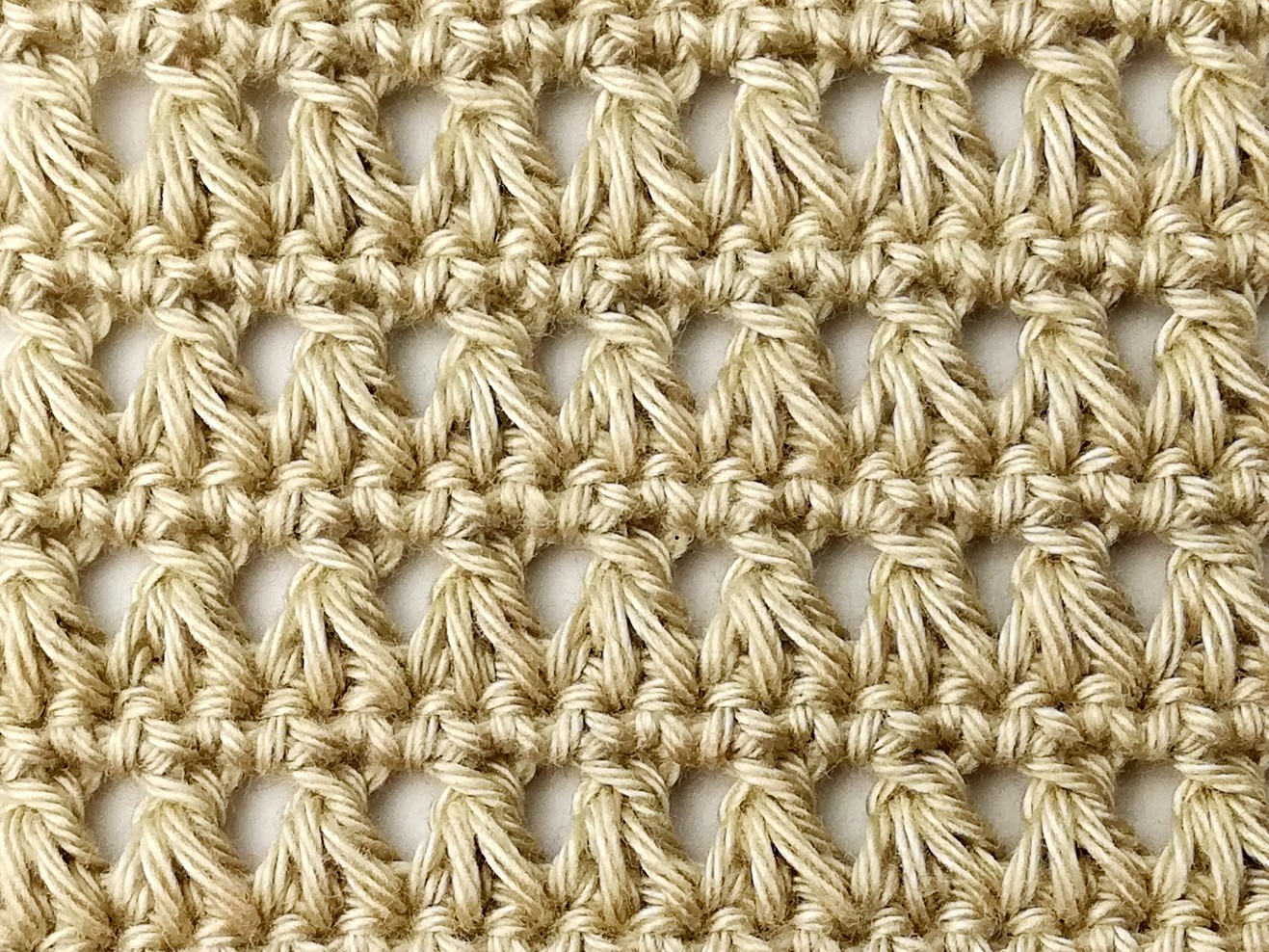 Crochet stitch tutorial: Triad stitch