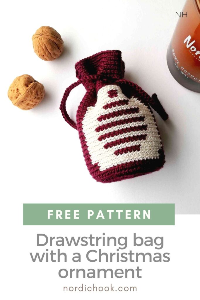 Free pattern: Drawstring bag with a Christmas ornament