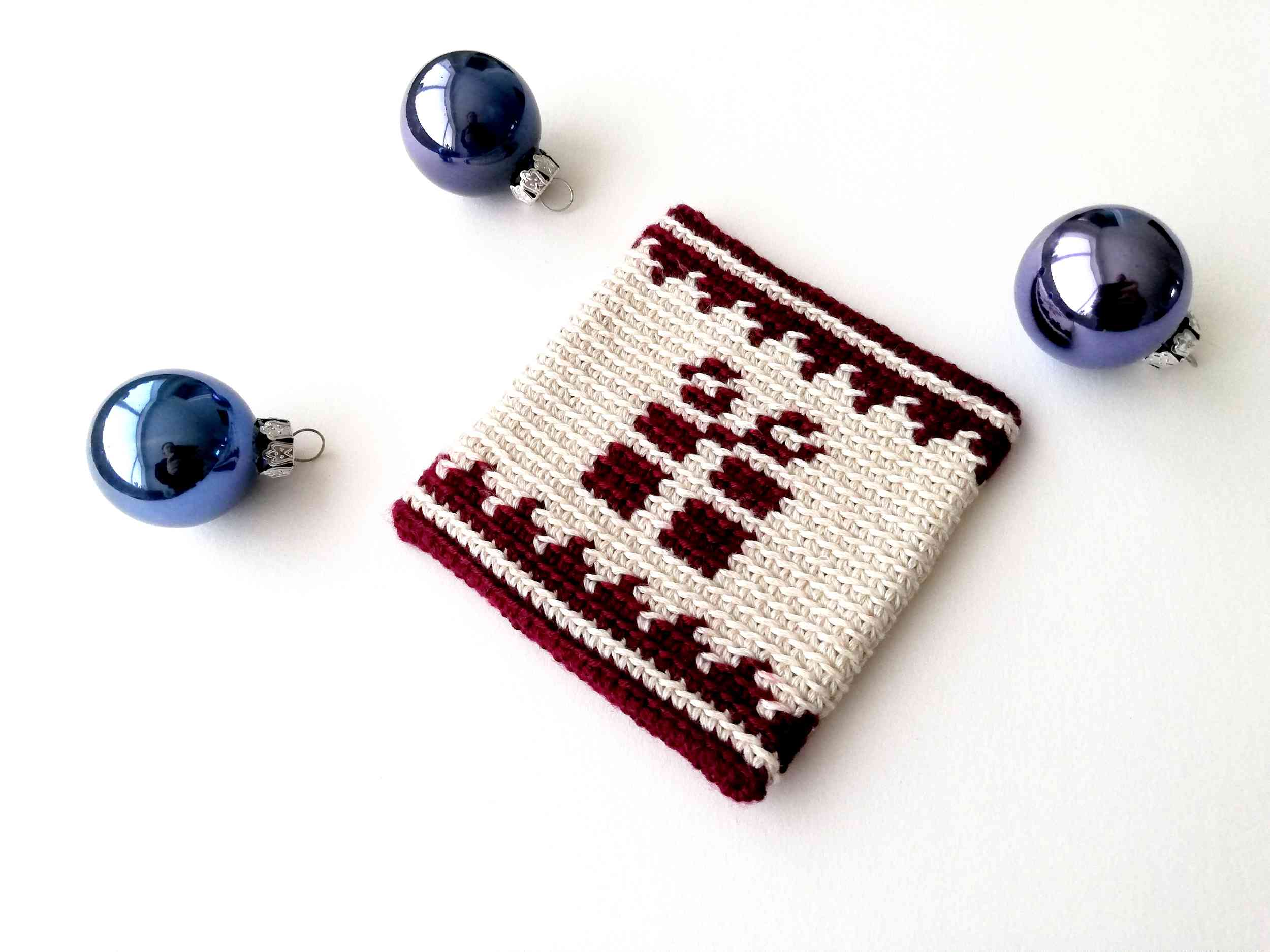 Coaster with a present