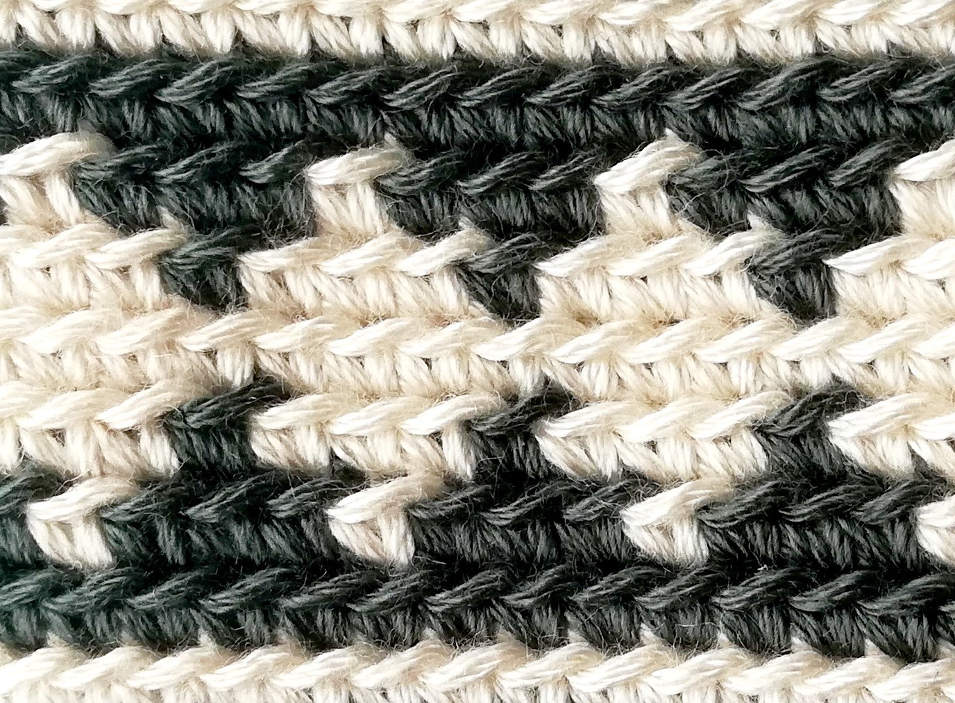 Modified single crochet