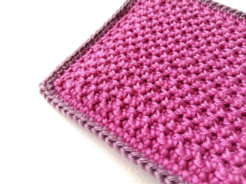 Crochet coaster Raspberry