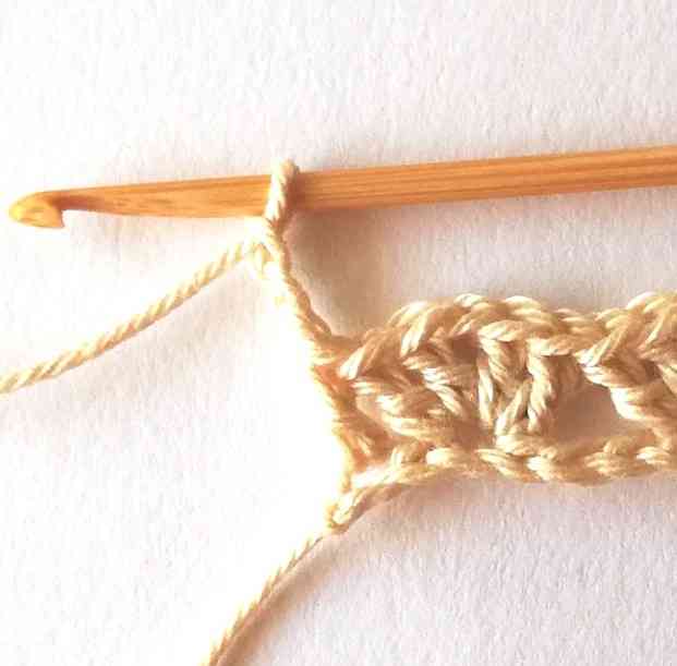 The iris stitch - Nordic Hook - Free crochet stitch tutorial