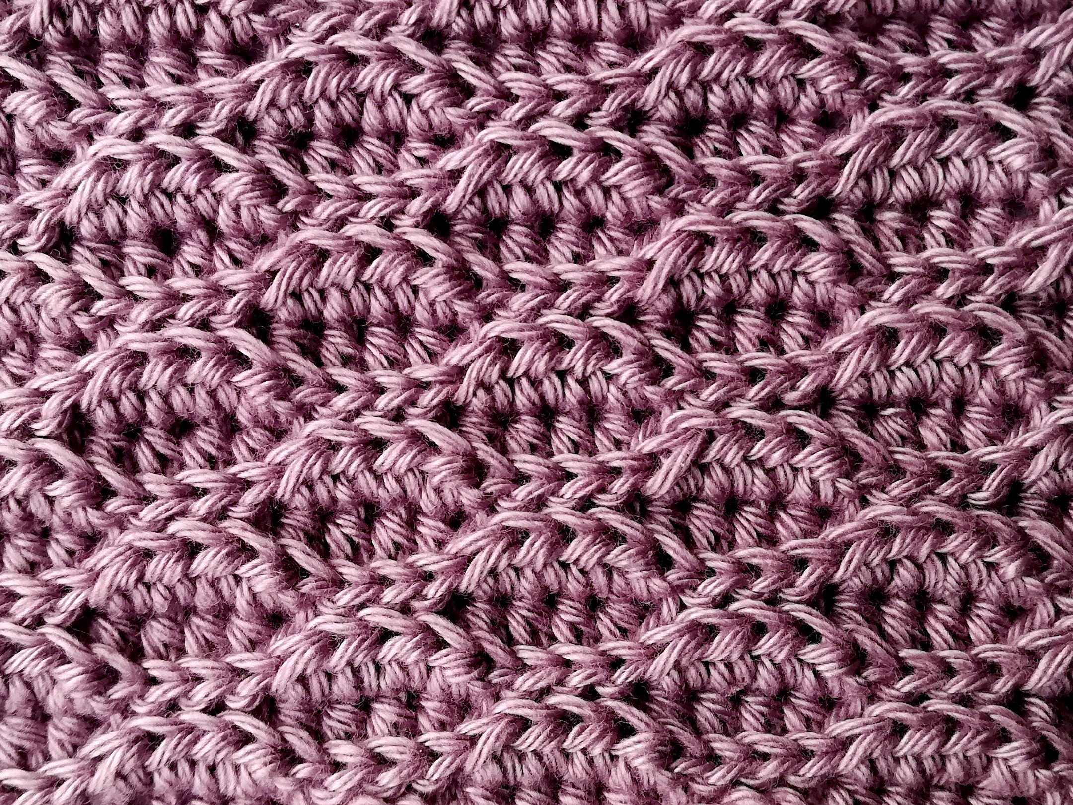 Almond stitch