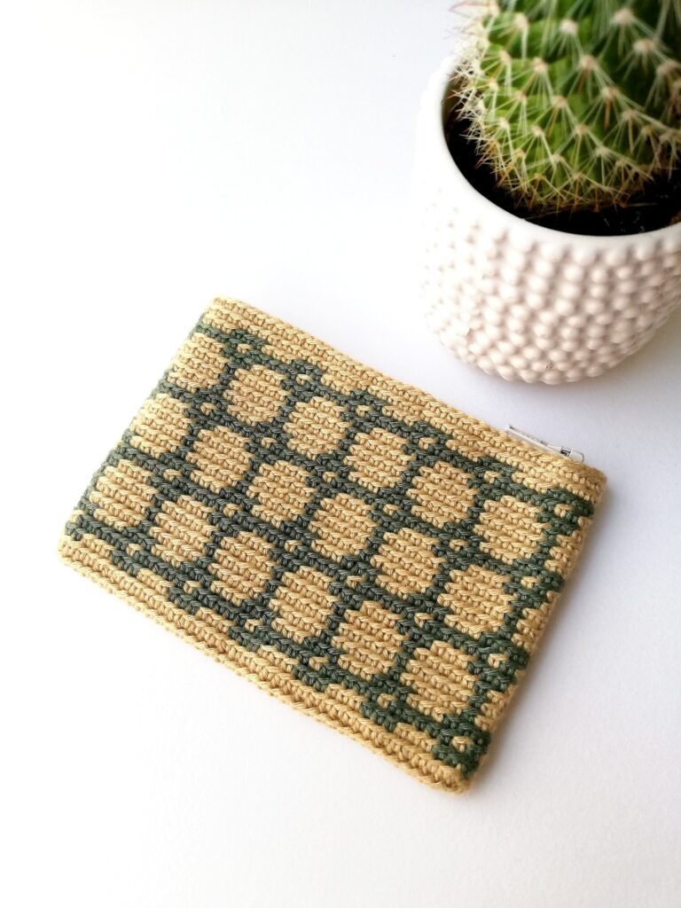 Tapestry crochet zipper pouch Madison