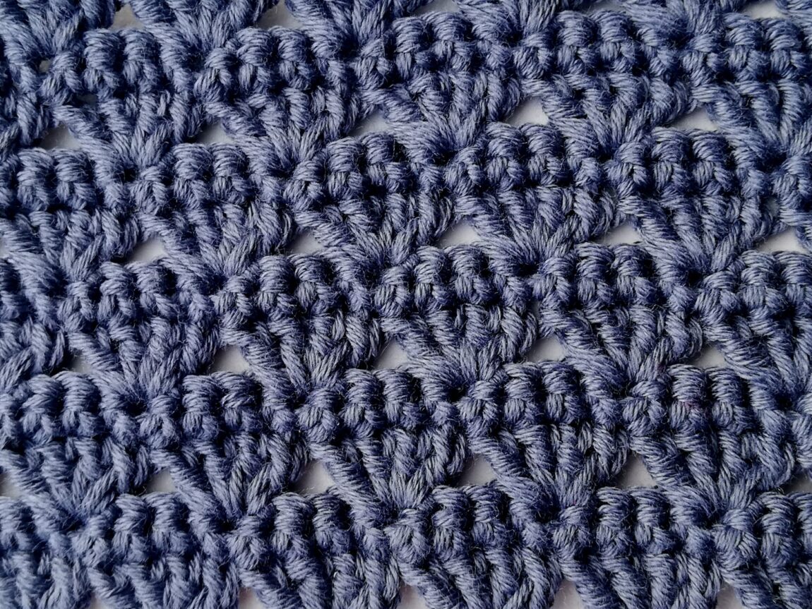 The simple shell stitch