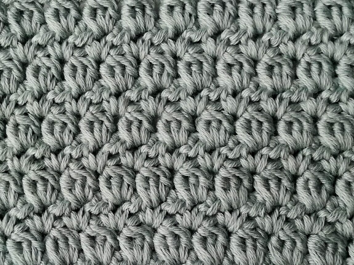 The zigzag lozenge stitch