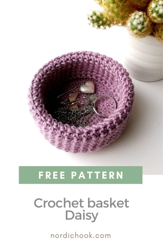 Free crochet pattern: Crochet basket Daisy