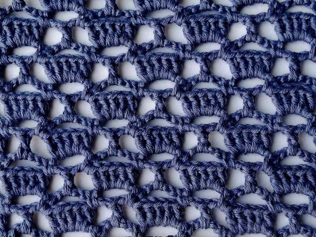 The lacy block stitch