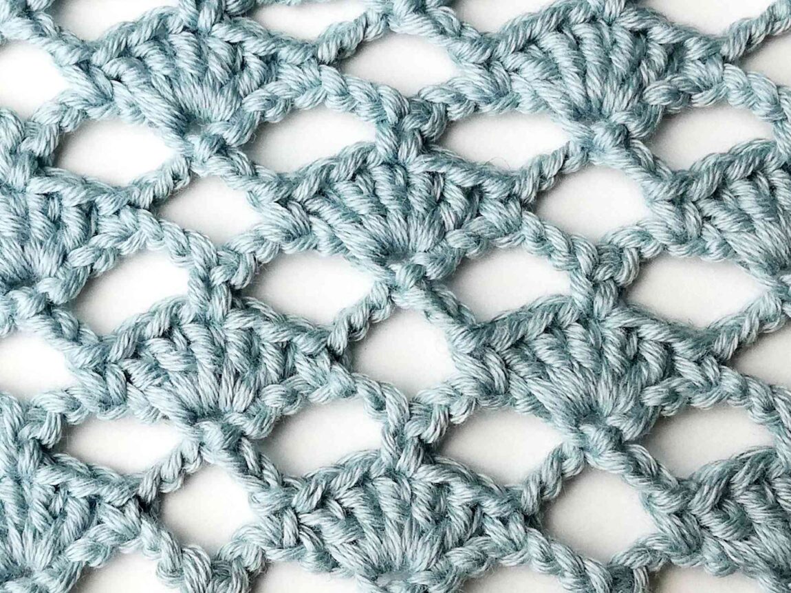 The lacy shell stitch - Nordic Hook - Free crochet stitch tutorial