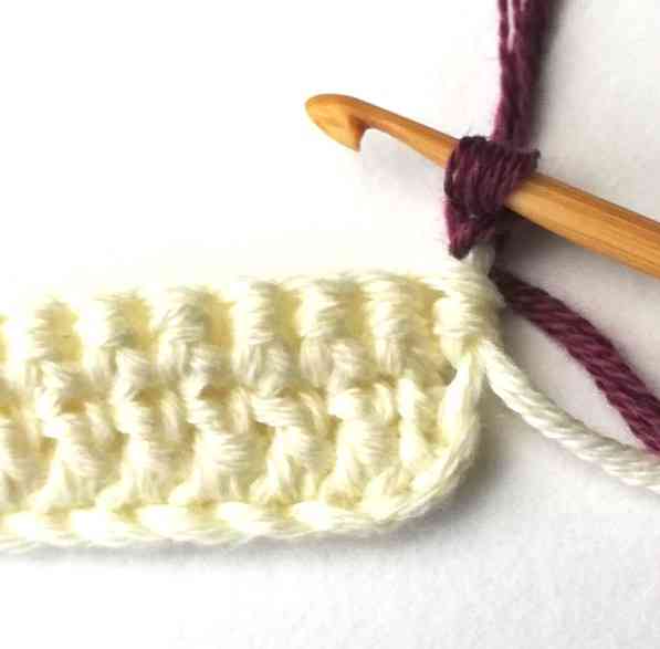 The crab claw stitch - Nordic Hook - Free crochet stitch tutorial