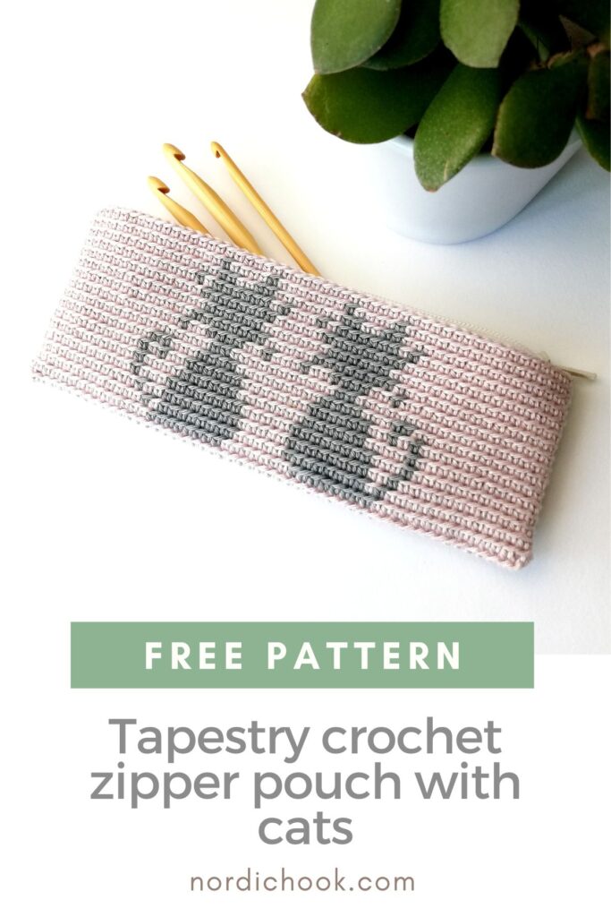 Free crochet pattern: Tapestry crochet zipper pouch with cats