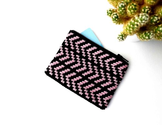 Tapestry crochet zipper pouch Allison