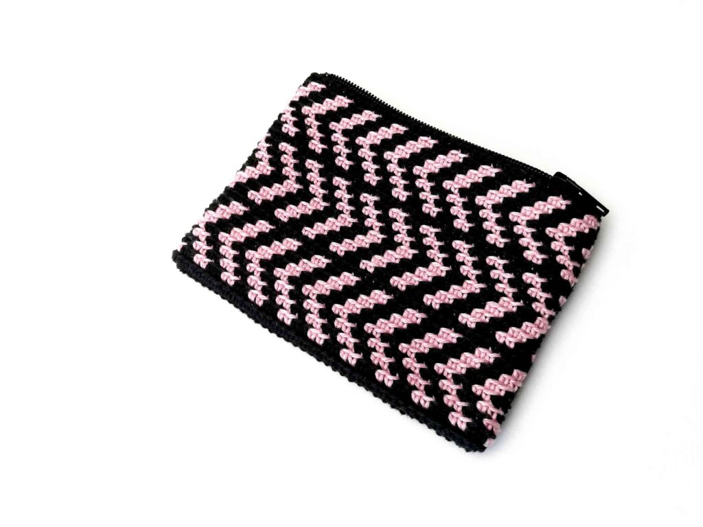 Tapestry crochet zipper pouch Allison
