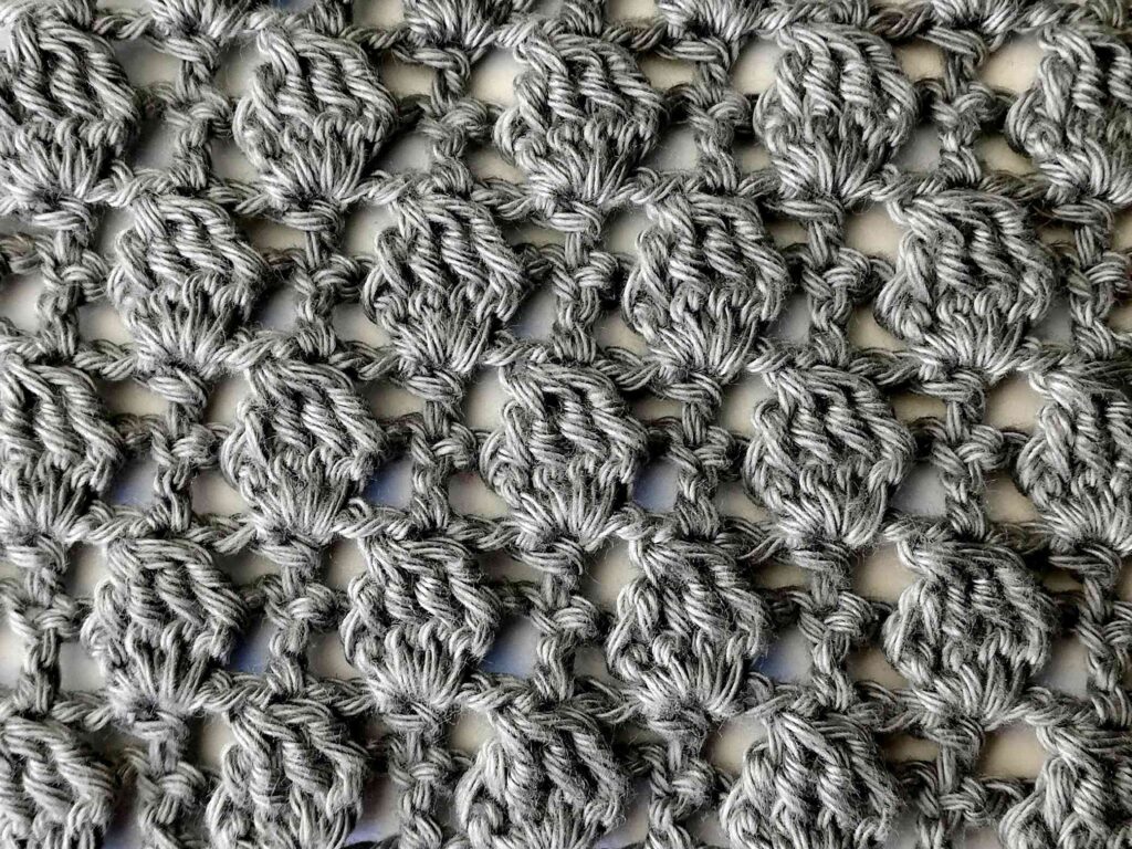 The uneven leaf mesh stitch