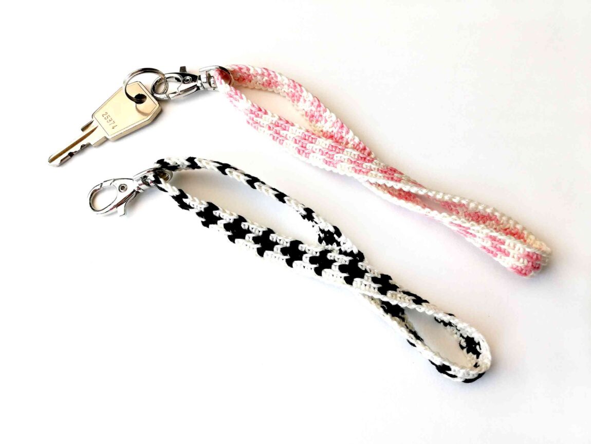 Two easy tapestry crochet keychains