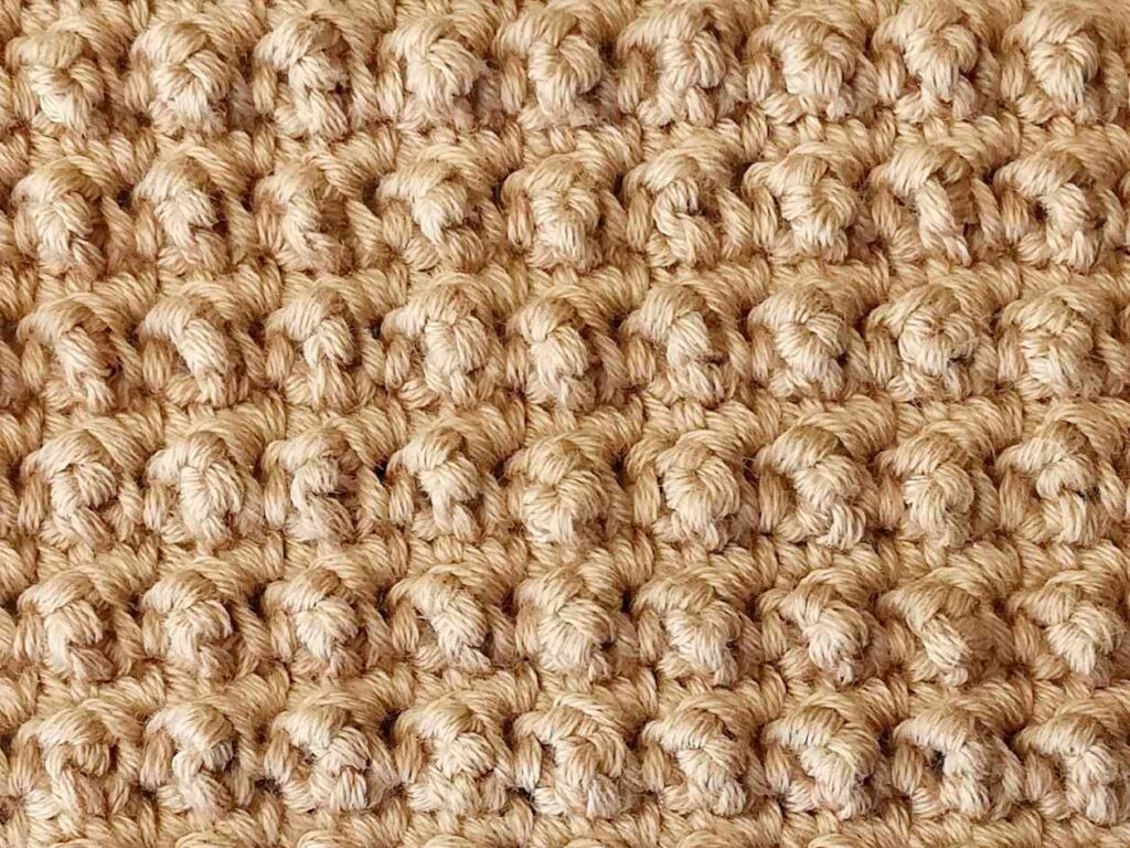 The aligned cobble stitch