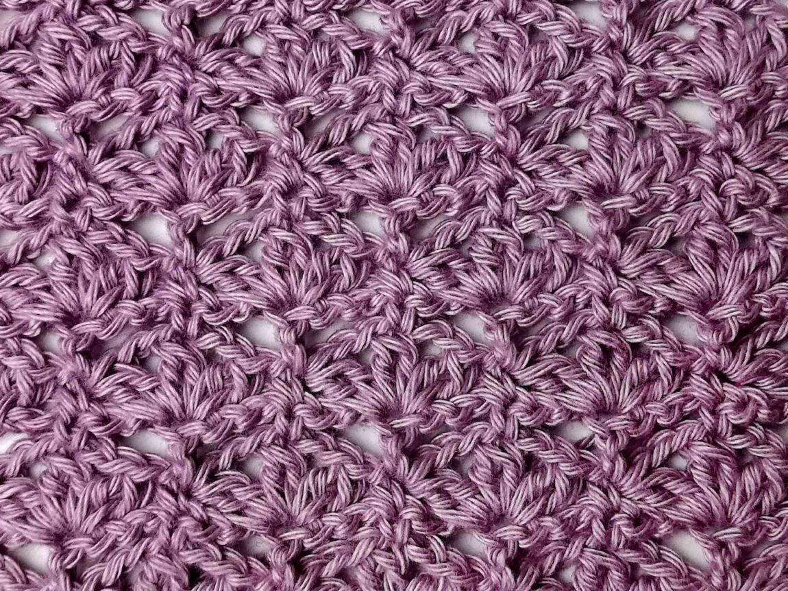 The uneven modified lotus stitch - Nordic Hook - Free crochet stitch ...
