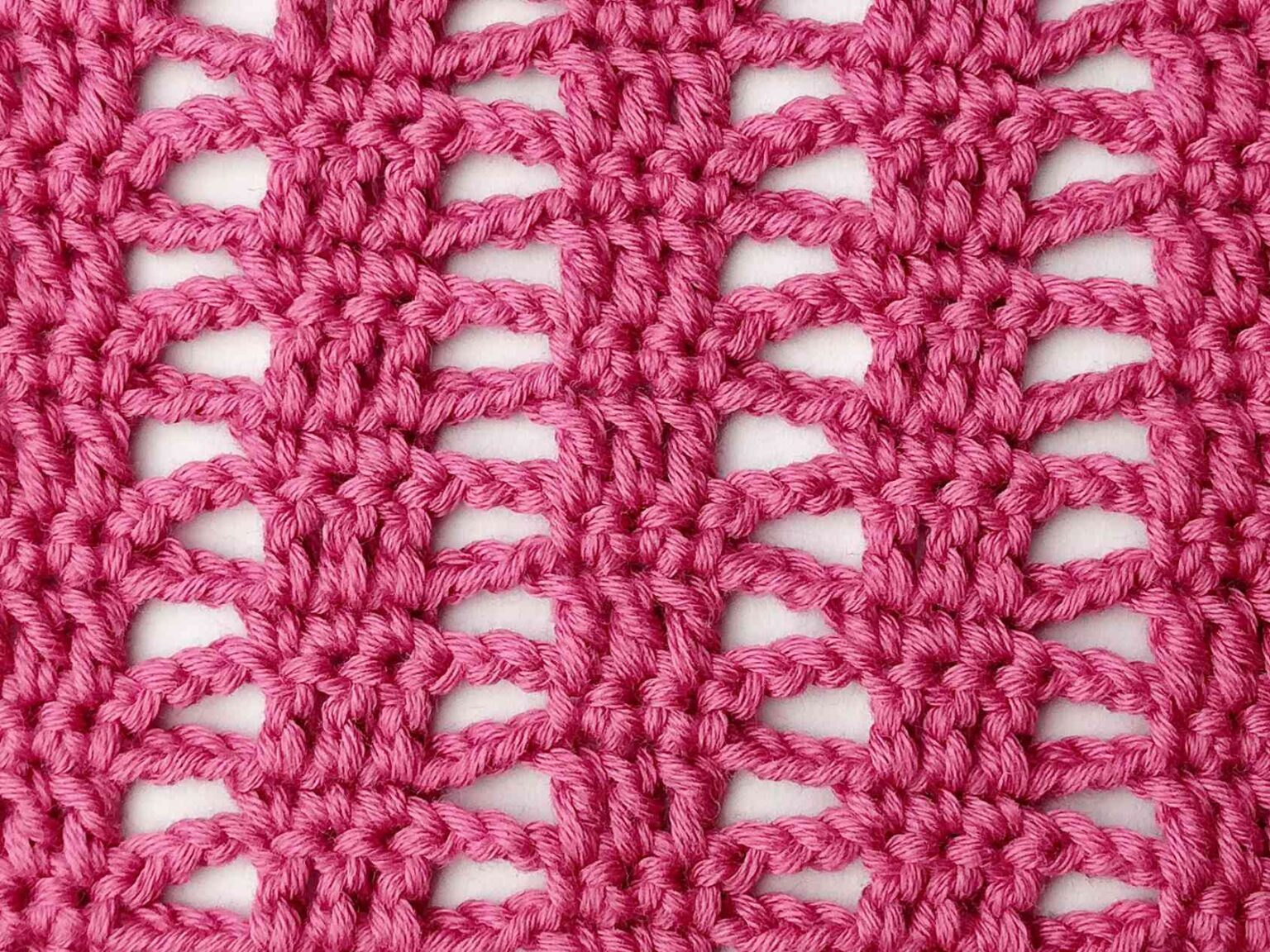 The column and lace stitch - Nordic Hook - Free crochet stitch tutorial