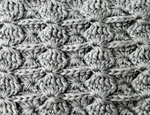 Crochet stitch photo and video tutorial: The Chinese puzzle stitch