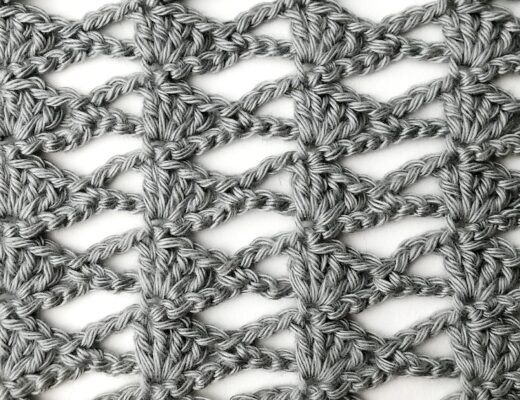 Crochet stitch tutorial: The lacy tilted fan stitch