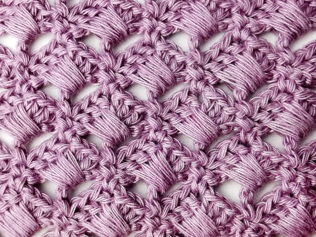 Crochet stitch tutorial: Crossed fan stitch
