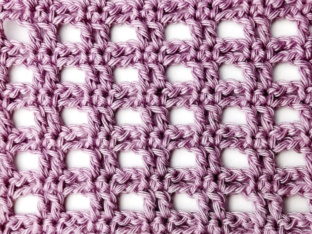 Crochet stitch tutorial: Double mesh stitch
