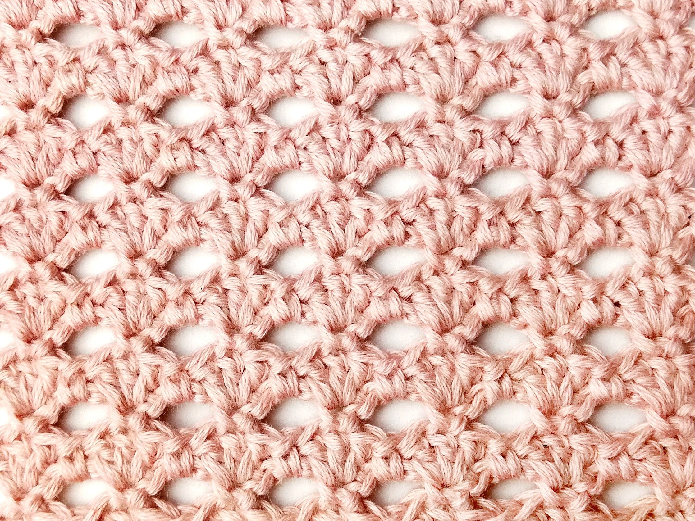 Crochet stitch step-by-step photo tutorial: Shell eyelet stitch