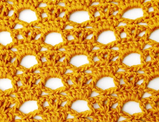 Crochet stitch step-by-step photo tutorial: Eyelet and boxed V stitch